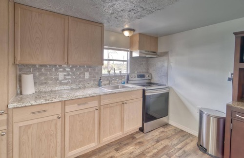 Southside Rural Community Casa | Tranquil Oasis, Private Entrance & Kitchen