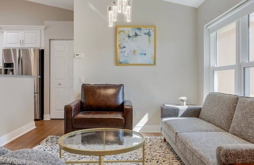 Diplomat Casa | Tranquil Palms Heated Pool, Spa, Outdoor TV & More