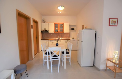 Mandre Casa | Escapada tranquila junto a la piscina