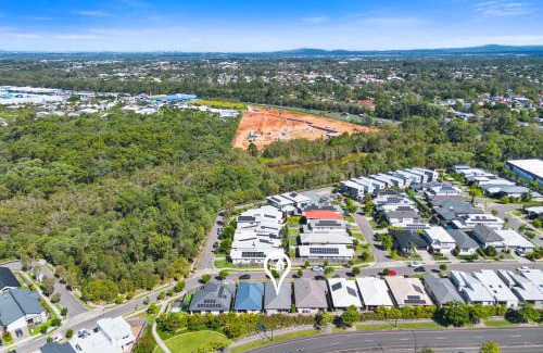 North Lakes Casa | Tranquil Retreat Brisbane North