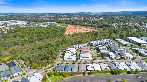 North Lakes Casa | Tranquil Retreat Brisbane North