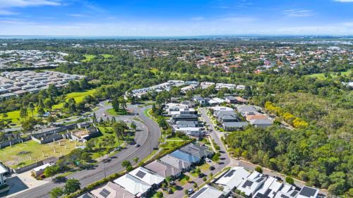 North Lakes Casa | Tranquil Retreat Brisbane North