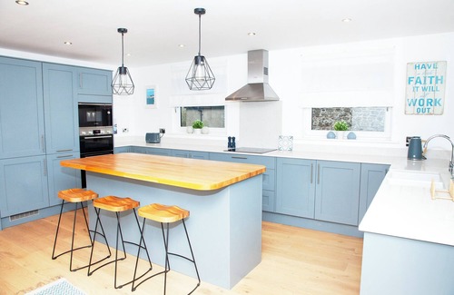 Port Isaac Casa | Tranquil retreat in a beautiful hamlet, minutes from the sea & stunning beaches