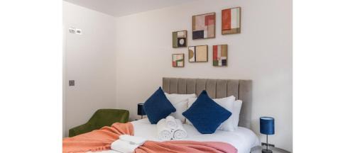 West Hendon Apartamento | Tranquil Retreat in Hendon: Comfort & Style Await