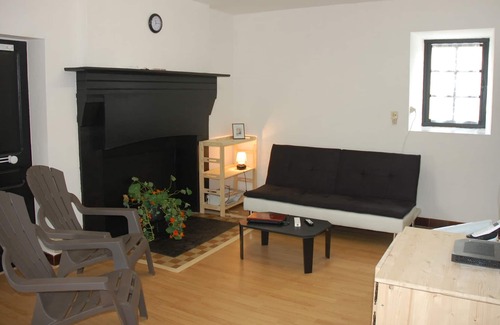 Saint-Mathieu Cabaña | Tranquil Rural Retreat Farm Cottage, N ° St Mathieu, Haute Vienne / North Dordogne