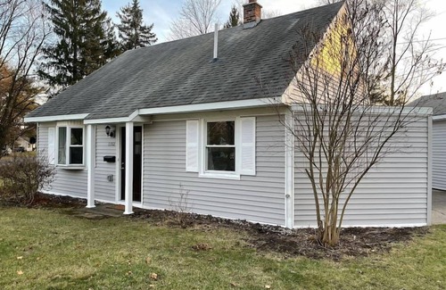 Schenectady Casa | Tranquil Schenectady Getaway: 3BR Stylish Retreat
