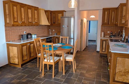 Loutra Apartamento | Tranquil Seaside Escape by the beach, Sea View