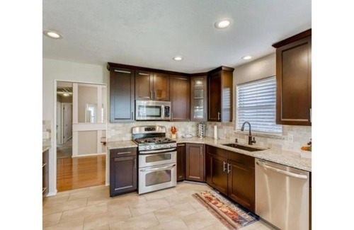 Springbrook Casa | Espacioso, y Amigable con Mascotas ¡Escapada Cerca de Austin y Round Rock!
