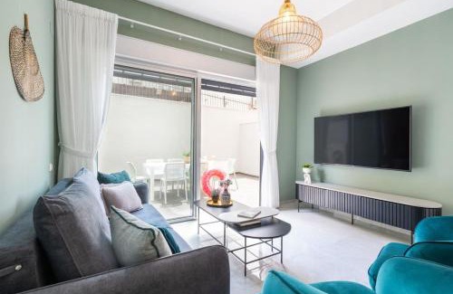 Nahariya Apartamento | Tranquil Stay Near the Beach by Sea N' Rent