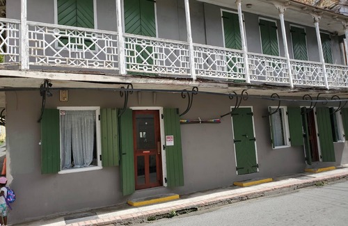 Estate Queens Quarter Apartamento | Tranquil Studio in the midst of Historic Charlotte Amalie