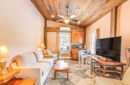 Williston Casa | Tranquil Suite with Porch Less Than 2 Mi to Cedar Lakes!