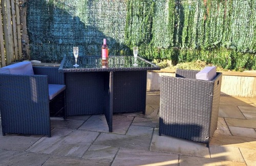Townhill Casa | Tranquil Three-bedroom House-large Garden-wifi