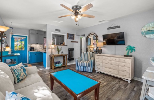 Bradenton Villa | Tranquil Tide Villa -Riverview w/pool on riverwalk, near AMI beach, pet friendly