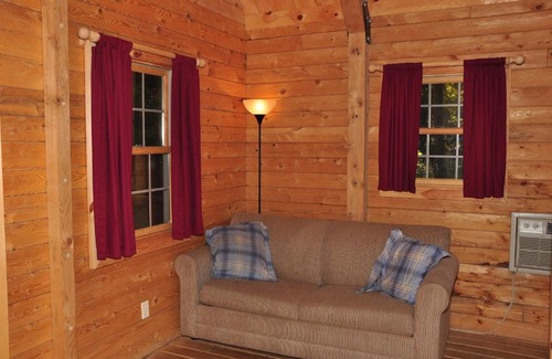 Sturgeon Bay Complejo | Tranquil Timbers Deluxe Cabin 6