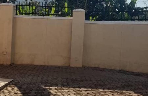 Tororo Casa | Tranquil Tororo Retreat