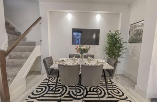 Royal Borough of Kensington and Chelsea Apartamento | Tranquil Urban Oasis in Kensington