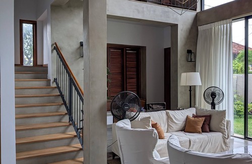 Moratuwa Casa | Tranquil Villa in Colombo Suburbs