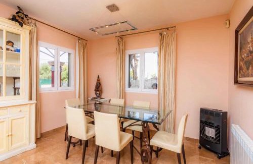 Tolleric Casa | Tranquil Villa Stay in Tolleric