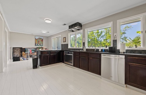 Jonesboro Casa | Tranquil Waters Lakehouse: Private Pool and Dock