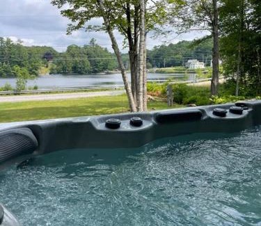 Dryden Casa | Tranquil Waters - Modern Lakefront Haven with Hot Tub - Explore, Relax, and Recharge! Close to UMF!