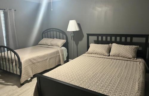 Pine Castle Casa | Tranquile Vacation Home near Universal studio