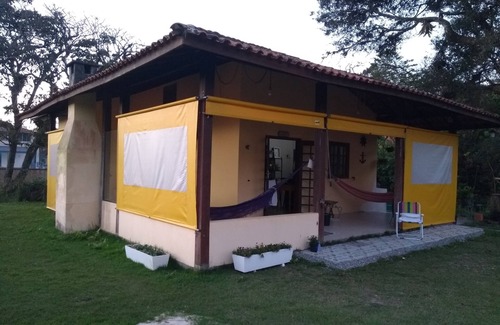 Praia do Ervino Casa | TRANQUILIDADE, a 150 m del mar, a 100 m del supermercado, justo en el centro