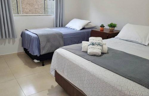 Alto Ribeirao Leste Apartamento | Tranquilidade e 1GB de internet a 5min da praia!