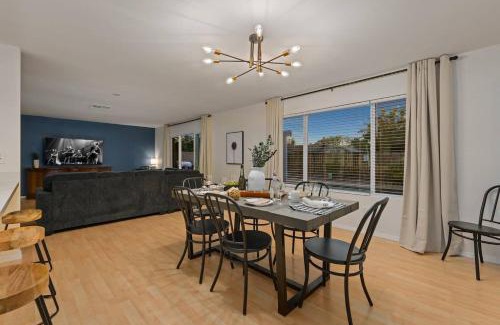 Mesa Casa | Tranquility 4 Bedroom With Free Heated Pool!
