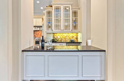 Saint Armands Key Casa | Tranquility | 4000 Sqft of Luxury - Private Pool/Spa, Walk Everywhere!