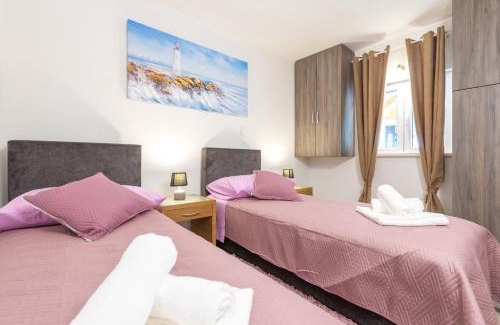 Mokosica Apartamento | Tranquility and Nature in 4 Bedroom with Sea View
