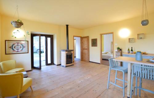 Solto Collina Casa | Tranquility At Pool