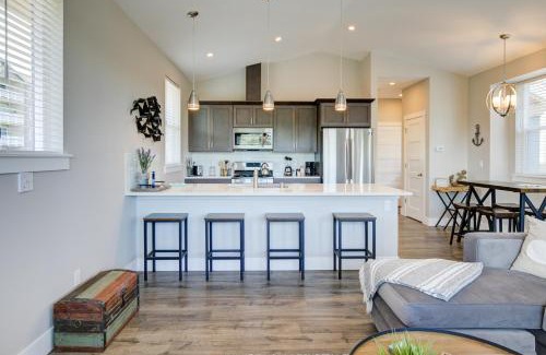 Ocean Shores Casa | Tranquility Base Cottage