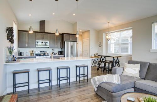 Ocean Shores Casa | Tranquility Base Cottage