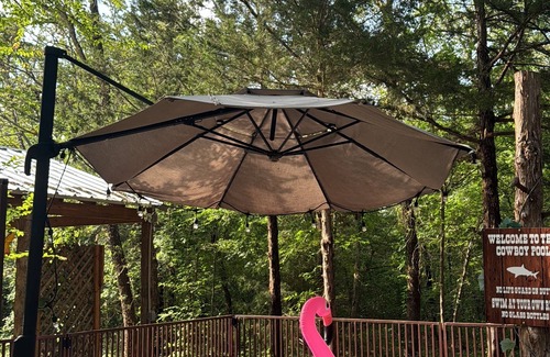 Valley View Casa | Tranquility Cabin - experience the wild wonders of Oak Meadow Ranch