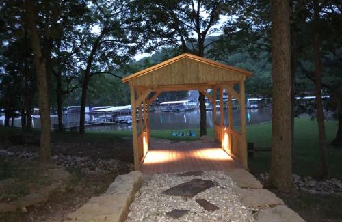 Sunrise Beach Casa | Tranquility Cove, 2 Cottages, dock, slip, water toys