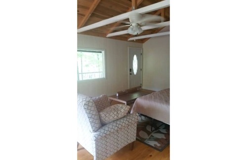 Waynesboro Cabina | Tranquility in Tennessee Too