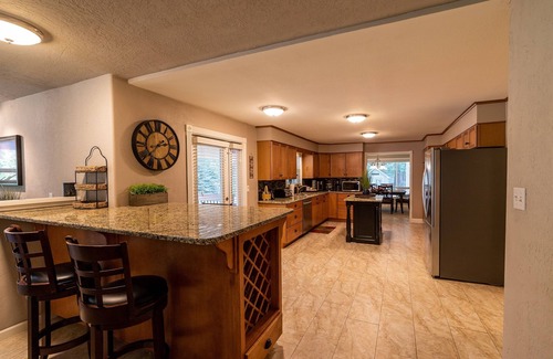 Mount Shasta Casa | Tranquility in the Mountains
