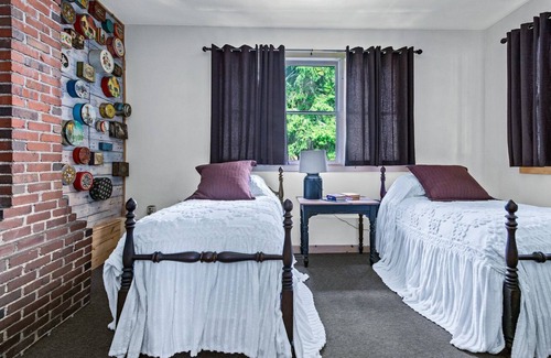 Layton Cabina | Tranquility in NW NJ