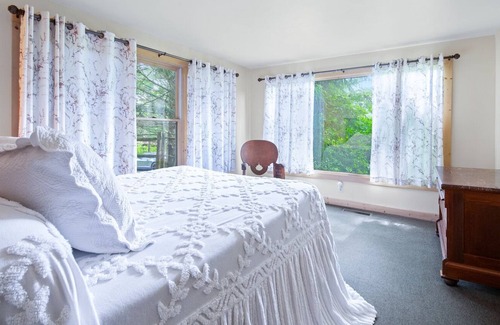 Layton Cabina | Tranquility in NW NJ