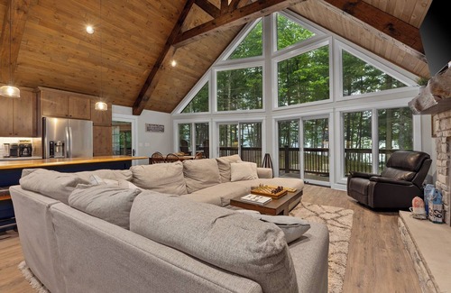 Lac du Flambeau Casa | Tranquility Point | LUX lakefront retreat, private dock, firepit, kayak, & AC