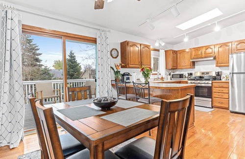 Apple Valley Casa | Tranquility Residence - Family-Friendly w/Yard
