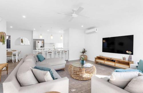 Nelson Bay Casa | Tranquility Shores 500m to Dutchmans Beach