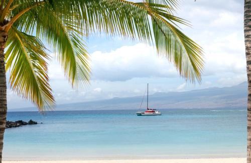 Kulalani Villa | TRANQUILITY VILLA Tranquil 2BR Kulalani Villa with Private Beach Club