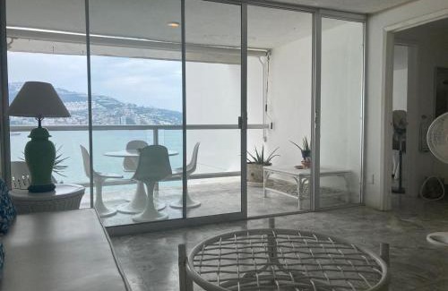 Club Deportivo Apartamento | Tranquilo departamento en Acapulco frente al mar