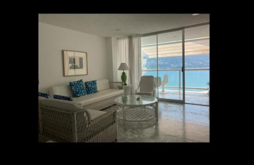 Club Deportivo Apartamento | Tranquilo departamento en Acapulco frente al mar