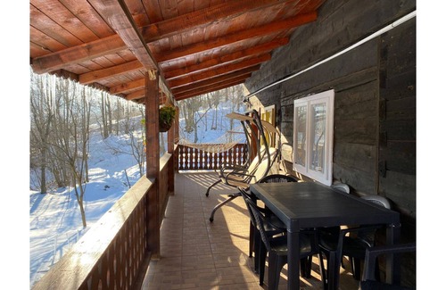 Vulcan Casa | Transylvania Cabin in the mountain