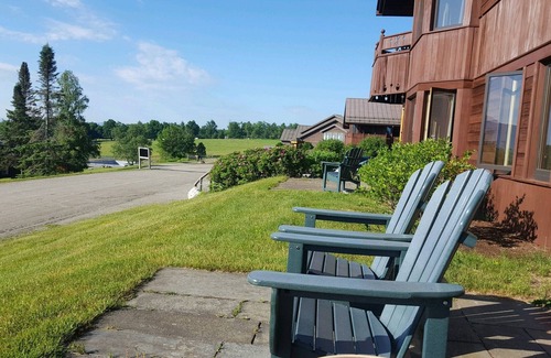 Moscow Casa | Trapp Family Lodge-2 BR guest house. Enjoy peak leaf season!