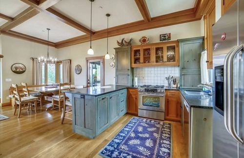 Moscow Villa | Trapp Family Resort - Mountain View Villa, 3-BRs, Sleeps 8, Feb 13-20