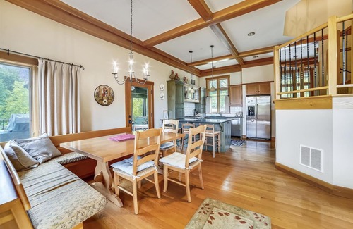 Moscow Villa | Trapp Villa 29 - Mountain Resort Amenities, Service, and Views at Every Turn!