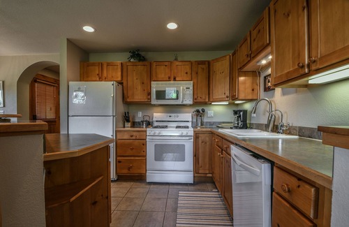Keystone Condominio | Trappers Crossing 8753